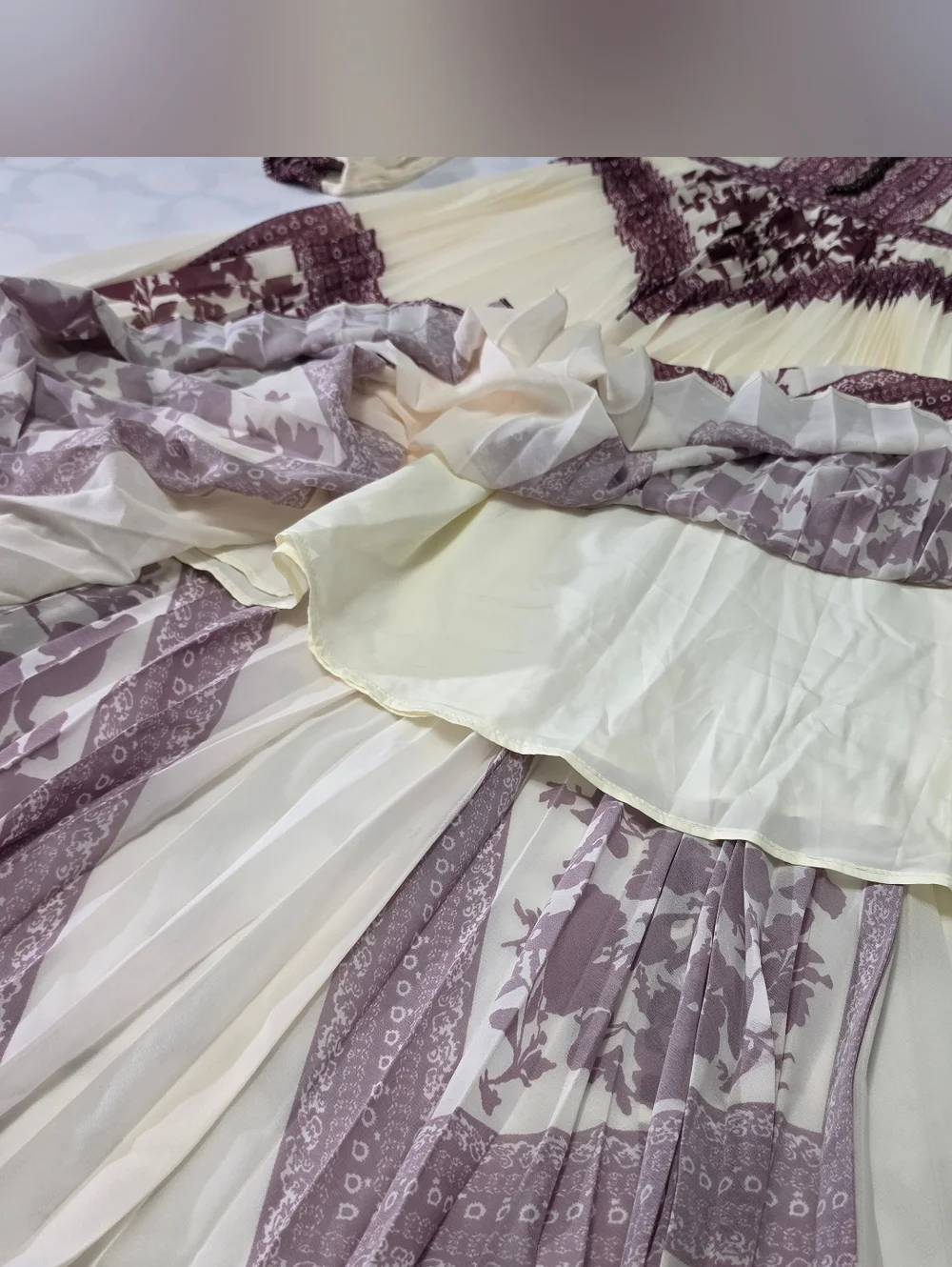 Sunfere Melvina Floral Print Pleated Maxi Dress NWT Size Large - Picture 13 of 16